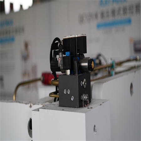 Metalpladebøjningsmaskine CNC hydraulisk kantpresse med E21 til salg