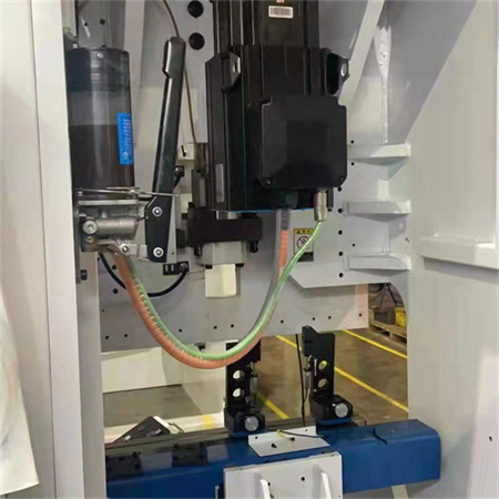 2019 hydraulisk CNC-pladebukkemaskine brugt hydraulisk kantpresse