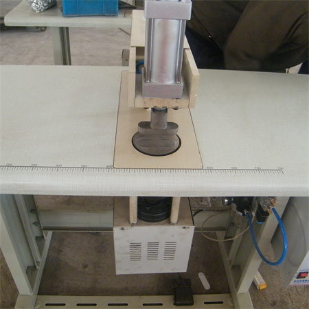 højhastigheds CNC metalpladepressemaskine til perforering af metalpladehulsmaskine